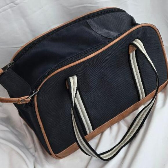 Milk & Pepper Dog Bag - Picture 3 of 9